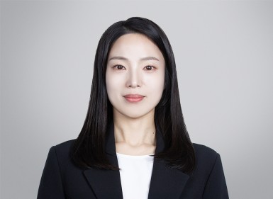 




	
		이인애 변호사
	

	
		
			
				
					
					
						학력
						
                                                        2008. 국제고등학교 졸업
                                                        2011. 전남대학교 법학과 졸업
                                                        2025. 전북대학교 법학전문대학원 졸업
					
				

				
					
					
						경력
						
                                                   검찰일반실무수습(2023년)
                                                   검찰심화실무수습(2024년)
                                                   제14회 변호사시험 합격(2025년)
                                                   법무법인 이우스 소속변호사(2025년~)
					
				

				
				
			
		
			
